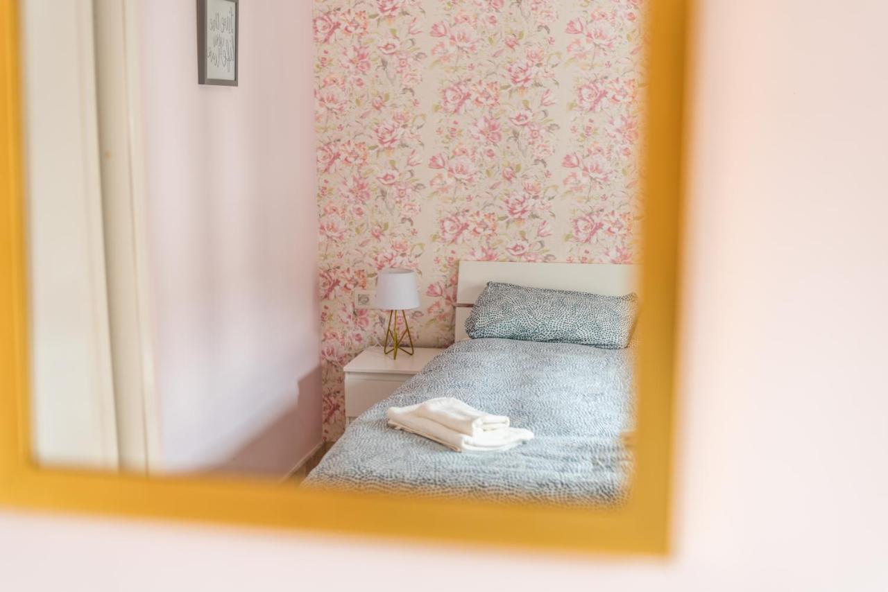 Tuguest Isabel La Catolica II Apartment Granada Ngoại thất bức ảnh